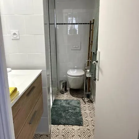 Cocon Romantique A شقة فيشي